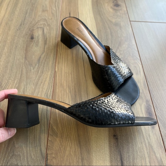 Braided Leather NATURALIZER Mule Sandal - Picture 1 of 10
